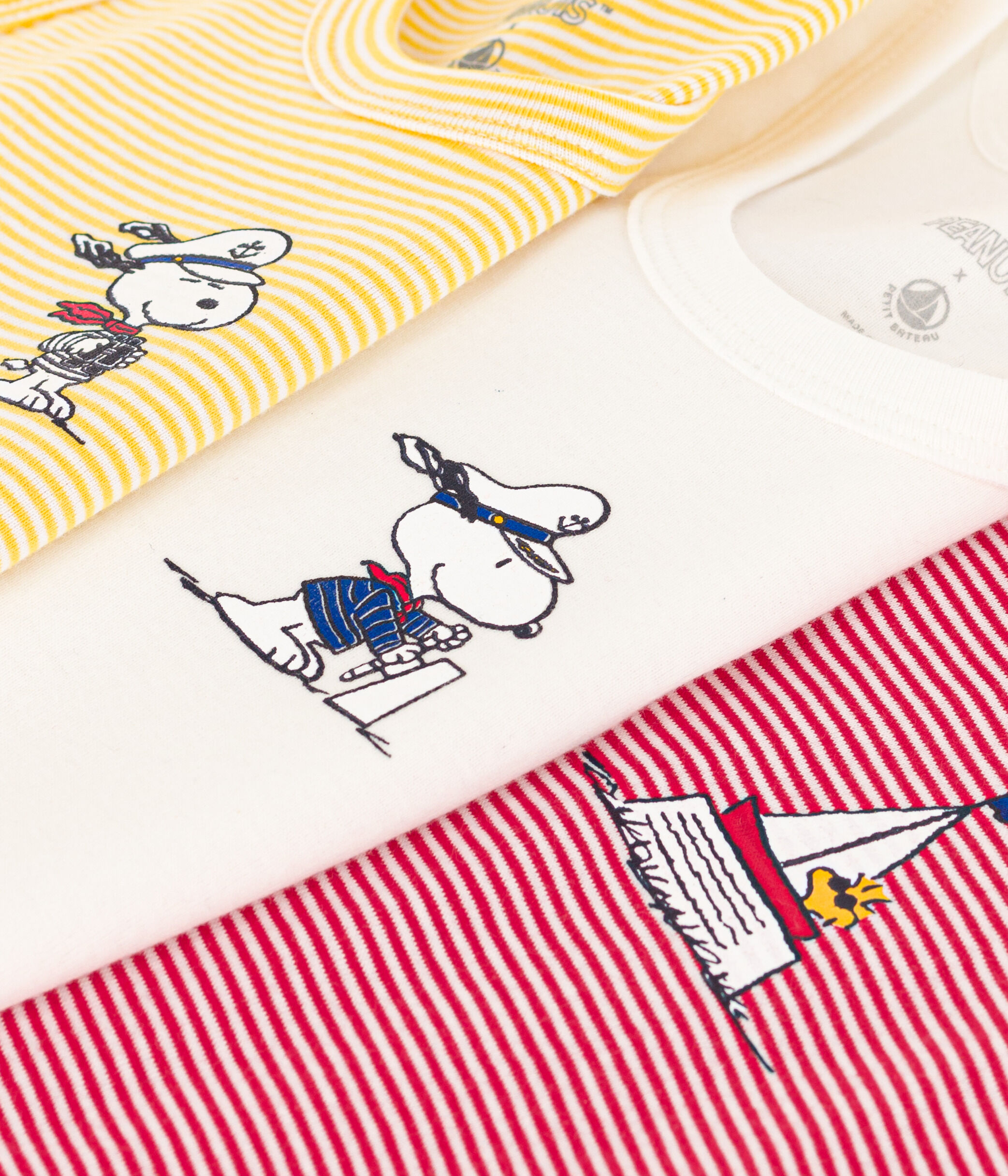 Juego de 3 camisetas de tirantes Petit Bateau X Snoopy de algod n para ni o A093H00040